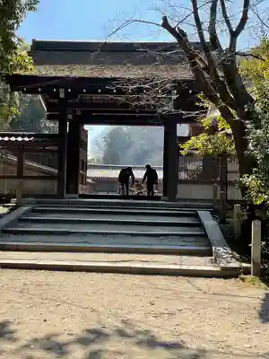 石清水八幡宮の山門・神門