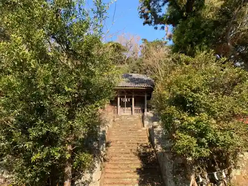 六所神社の本殿・本堂