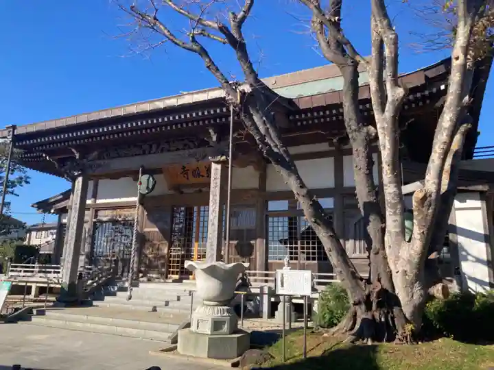 慈眼寺の本殿・本堂