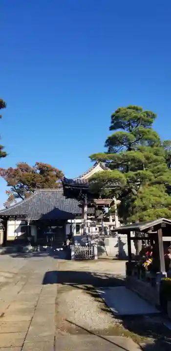 南藏院の本殿・本堂