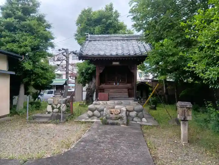 猿田彦神社の{uncategorized: "未分類", other: "その他", undefined: "問題あり", building: "その他建物", grave: "お墓", sacred_gate: "鳥居", guardian: "狛犬", statue: "像", buddha: "仏像", history: "歴史", nature: "自然", garden: "庭園", animal: "動物", pagoda: "塔", temizu: "手水舎", mountain_gate: "山門・神門", sanctuary: "本殿・本堂", subordinate: "末社・摂社", art: "芸術", scenery: "景色", jizo: "地蔵", ema: "絵馬", goshuin: "御朱印", omikuji: "おみくじ", items: "授与品その他", amulet: "お守り", goshuincho: "御朱印帳", eats: "食事", festival: "お祭り", votive_dance: "神楽", shichigosan: "七五三参", wedding: "結婚式", experience: "体験その他", initially: "初詣", around: "周辺", anti_infection: "感染症対策"}