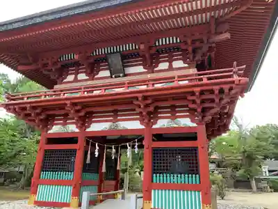 飯野八幡宮の山門・神門