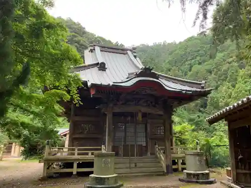 不動教会の本殿・本堂