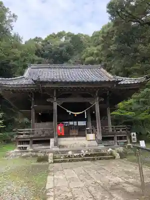 精矛神社の本殿・本堂