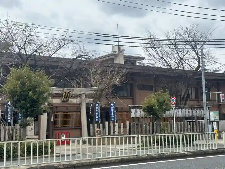 阿倍王子神社の{uncategorized: "未分類", other: "その他", undefined: "問題あり", building: "その他建物", grave: "お墓", sacred_gate: "鳥居", guardian: "狛犬", statue: "像", buddha: "仏像", history: "歴史", nature: "自然", garden: "庭園", animal: "動物", pagoda: "塔", temizu: "手水舎", mountain_gate: "山門・神門", sanctuary: "本殿・本堂", subordinate: "末社・摂社", art: "芸術", scenery: "景色", jizo: "地蔵", ema: "絵馬", goshuin: "御朱印", omikuji: "おみくじ", items: "授与品その他", amulet: "お守り", goshuincho: "御朱印帳", eats: "食事", festival: "お祭り", votive_dance: "神楽", shichigosan: "七五三参", wedding: "結婚式", experience: "体験その他", initially: "初詣", around: "周辺", anti_infection: "感染症対策"}