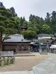 宝山寺の建物その他