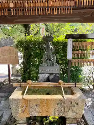 岐阜善光寺の手水舎