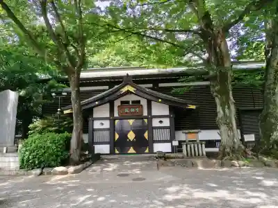 大國魂神社の{uncategorized: "未分類", other: "その他", undefined: "問題あり", building: "その他建物", grave: "お墓", sacred_gate: "鳥居", guardian: "狛犬", statue: "像", buddha: "仏像", history: "歴史", nature: "自然", garden: "庭園", animal: "動物", pagoda: "塔", temizu: "手水舎", mountain_gate: "山門・神門", sanctuary: "本殿・本堂", subordinate: "末社・摂社", art: "芸術", scenery: "景色", jizo: "地蔵", ema: "絵馬", goshuin: "御朱印", omikuji: "おみくじ", items: "授与品その他", amulet: "お守り", goshuincho: "御朱印帳", eats: "食事", festival: "お祭り", votive_dance: "神楽", shichigosan: "七五三参", wedding: "結婚式", experience: "体験その他", initially: "初詣", around: "周辺", anti_infection: "感染症対策"}