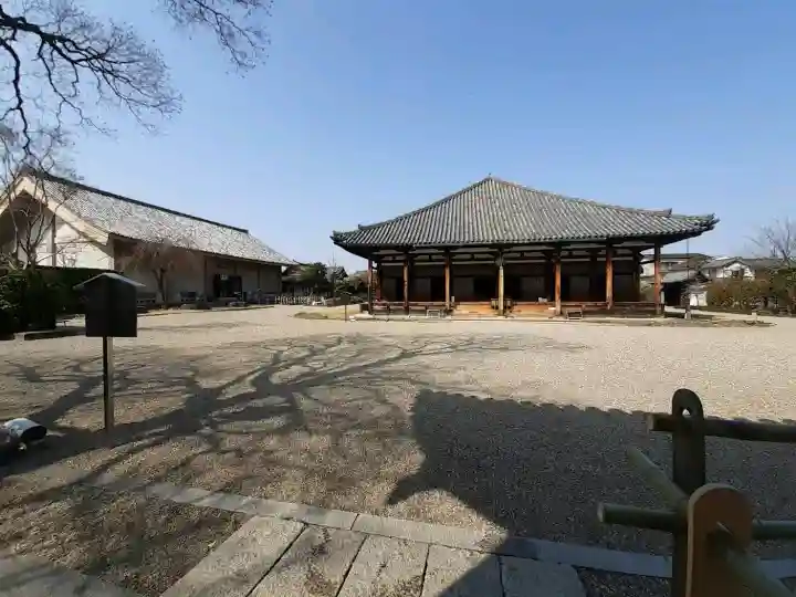 元興寺の{uncategorized: "未分類", other: "その他", undefined: "問題あり", building: "その他建物", grave: "お墓", sacred_gate: "鳥居", guardian: "狛犬", statue: "像", buddha: "仏像", history: "歴史", nature: "自然", garden: "庭園", animal: "動物", pagoda: "塔", temizu: "手水舎", mountain_gate: "山門・神門", sanctuary: "本殿・本堂", subordinate: "末社・摂社", art: "芸術", scenery: "景色", jizo: "地蔵", ema: "絵馬", goshuin: "御朱印", omikuji: "おみくじ", items: "授与品その他", amulet: "お守り", goshuincho: "御朱印帳", eats: "食事", festival: "お祭り", votive_dance: "神楽", shichigosan: "七五三参", wedding: "結婚式", experience: "体験その他", initially: "初詣", around: "周辺", anti_infection: "感染症対策"}
