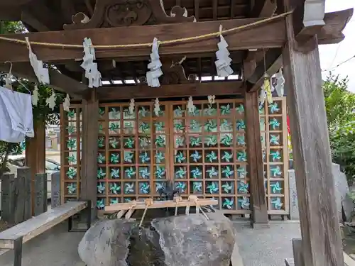 御嶽神社茅萱宮の手水舎