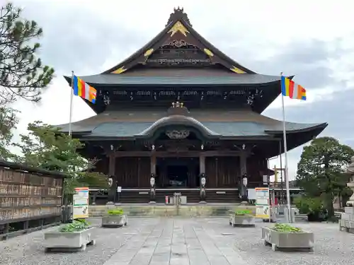 善光寺東海別院（祖父江善光寺）の本殿・本堂