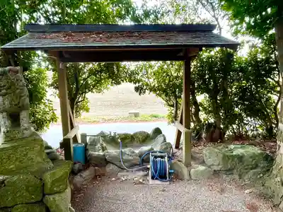 稲木神社の手水舎