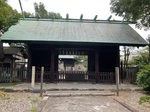 大垣大神宮の山門・神門