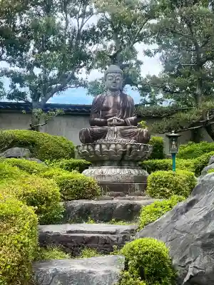 當麻寺奥院の{uncategorized: "未分類", other: "その他", undefined: "問題あり", building: "その他建物", grave: "お墓", sacred_gate: "鳥居", guardian: "狛犬", statue: "像", buddha: "仏像", history: "歴史", nature: "自然", garden: "庭園", animal: "動物", pagoda: "塔", temizu: "手水舎", mountain_gate: "山門・神門", sanctuary: "本殿・本堂", subordinate: "末社・摂社", art: "芸術", scenery: "景色", jizo: "地蔵", ema: "絵馬", goshuin: "御朱印", omikuji: "おみくじ", items: "授与品その他", amulet: "お守り", goshuincho: "御朱印帳", eats: "食事", festival: "お祭り", votive_dance: "神楽", shichigosan: "七五三参", wedding: "結婚式", experience: "体験その他", initially: "初詣", around: "周辺", anti_infection: "感染症対策"}