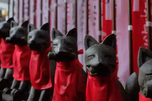 豊川稲荷東京別院の{uncategorized: "未分類", other: "その他", undefined: "問題あり", building: "その他建物", grave: "お墓", sacred_gate: "鳥居", guardian: "狛犬", statue: "像", buddha: "仏像", history: "歴史", nature: "自然", garden: "庭園", animal: "動物", pagoda: "塔", temizu: "手水舎", mountain_gate: "山門・神門", sanctuary: "本殿・本堂", subordinate: "末社・摂社", art: "芸術", scenery: "景色", jizo: "地蔵", ema: "絵馬", goshuin: "御朱印", omikuji: "おみくじ", items: "授与品その他", amulet: "お守り", goshuincho: "御朱印帳", eats: "食事", festival: "お祭り", votive_dance: "神楽", shichigosan: "七五三参", wedding: "結婚式", experience: "体験その他", initially: "初詣", around: "周辺", anti_infection: "感染症対策"}