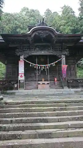 横山不動尊の本殿・本堂