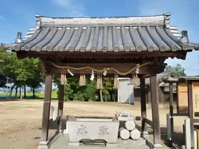岩岡神社の手水舎