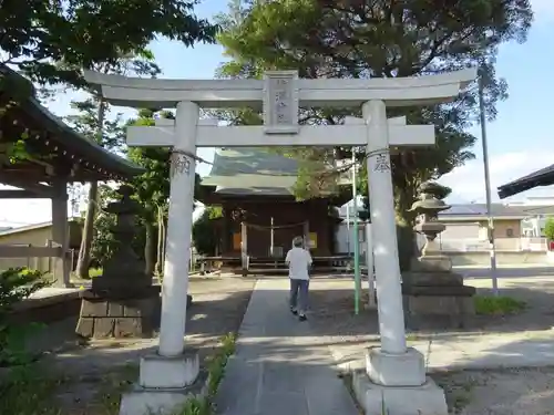 柄沢神社の鳥居