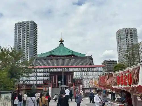 寛永寺不忍池弁天堂の{uncategorized: "未分類", other: "その他", undefined: "問題あり", building: "その他建物", grave: "お墓", sacred_gate: "鳥居", guardian: "狛犬", statue: "像", buddha: "仏像", history: "歴史", nature: "自然", garden: "庭園", animal: "動物", pagoda: "塔", temizu: "手水舎", mountain_gate: "山門・神門", sanctuary: "本殿・本堂", subordinate: "末社・摂社", art: "芸術", scenery: "景色", jizo: "地蔵", ema: "絵馬", goshuin: "御朱印", omikuji: "おみくじ", items: "授与品その他", amulet: "お守り", goshuincho: "御朱印帳", eats: "食事", festival: "お祭り", votive_dance: "神楽", shichigosan: "七五三参", wedding: "結婚式", experience: "体験その他", initially: "初詣", around: "周辺", anti_infection: "感染症対策"}