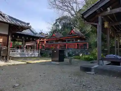 丹生官省符神社の{uncategorized: "未分類", other: "その他", undefined: "問題あり", building: "その他建物", grave: "お墓", sacred_gate: "鳥居", guardian: "狛犬", statue: "像", buddha: "仏像", history: "歴史", nature: "自然", garden: "庭園", animal: "動物", pagoda: "塔", temizu: "手水舎", mountain_gate: "山門・神門", sanctuary: "本殿・本堂", subordinate: "末社・摂社", art: "芸術", scenery: "景色", jizo: "地蔵", ema: "絵馬", goshuin: "御朱印", omikuji: "おみくじ", items: "授与品その他", amulet: "お守り", goshuincho: "御朱印帳", eats: "食事", festival: "お祭り", votive_dance: "神楽", shichigosan: "七五三参", wedding: "結婚式", experience: "体験その他", initially: "初詣", around: "周辺", anti_infection: "感染症対策"}