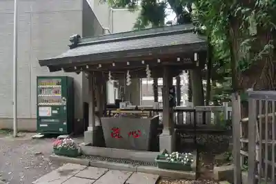 高円寺氷川神社の手水舎