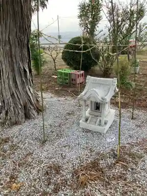 雷電神社(西刑部)の末社・摂社