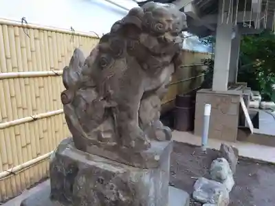 銀杏岡八幡神社の狛犬