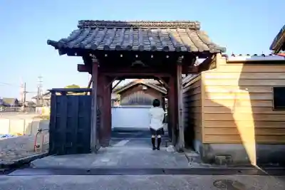 海徳寺の山門・神門