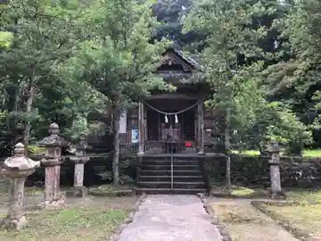 巨田神社の本殿・本堂