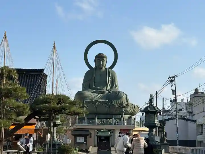 大仏寺の{uncategorized: "未分類", other: "その他", undefined: "問題あり", building: "その他建物", grave: "お墓", sacred_gate: "鳥居", guardian: "狛犬", statue: "像", buddha: "仏像", history: "歴史", nature: "自然", garden: "庭園", animal: "動物", pagoda: "塔", temizu: "手水舎", mountain_gate: "山門・神門", sanctuary: "本殿・本堂", subordinate: "末社・摂社", art: "芸術", scenery: "景色", jizo: "地蔵", ema: "絵馬", goshuin: "御朱印", omikuji: "おみくじ", items: "授与品その他", amulet: "お守り", goshuincho: "御朱印帳", eats: "食事", festival: "お祭り", votive_dance: "神楽", shichigosan: "七五三参", wedding: "結婚式", experience: "体験その他", initially: "初詣", around: "周辺", anti_infection: "感染症対策"}