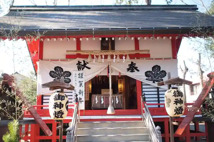 諏訪八幡神社の本殿・本堂