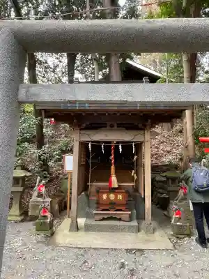 白笹稲荷神社の{uncategorized: "未分類", other: "その他", undefined: "問題あり", building: "その他建物", grave: "お墓", sacred_gate: "鳥居", guardian: "狛犬", statue: "像", buddha: "仏像", history: "歴史", nature: "自然", garden: "庭園", animal: "動物", pagoda: "塔", temizu: "手水舎", mountain_gate: "山門・神門", sanctuary: "本殿・本堂", subordinate: "末社・摂社", art: "芸術", scenery: "景色", jizo: "地蔵", ema: "絵馬", goshuin: "御朱印", omikuji: "おみくじ", items: "授与品その他", amulet: "お守り", goshuincho: "御朱印帳", eats: "食事", festival: "お祭り", votive_dance: "神楽", shichigosan: "七五三参", wedding: "結婚式", experience: "体験その他", initially: "初詣", around: "周辺", anti_infection: "感染症対策"}