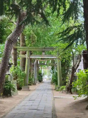 越谷香取神社の鳥居