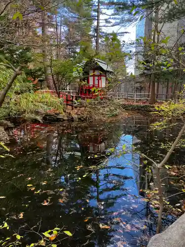 白石神社の庭園