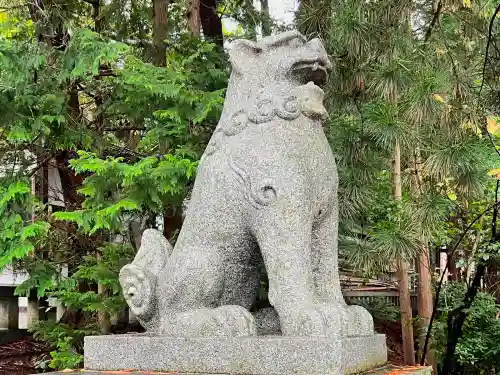 岩手護國神社の狛犬