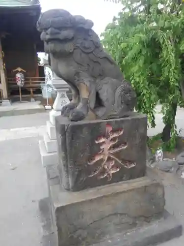 胡録神社の狛犬