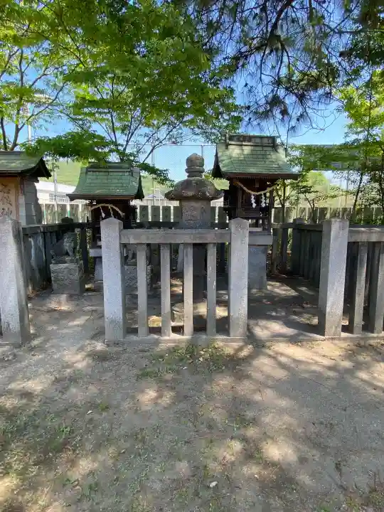 大浦神社の{uncategorized: "未分類", other: "その他", undefined: "問題あり", building: "その他建物", grave: "お墓", sacred_gate: "鳥居", guardian: "狛犬", statue: "像", buddha: "仏像", history: "歴史", nature: "自然", garden: "庭園", animal: "動物", pagoda: "塔", temizu: "手水舎", mountain_gate: "山門・神門", sanctuary: "本殿・本堂", subordinate: "末社・摂社", art: "芸術", scenery: "景色", jizo: "地蔵", ema: "絵馬", goshuin: "御朱印", omikuji: "おみくじ", items: "授与品その他", amulet: "お守り", goshuincho: "御朱印帳", eats: "食事", festival: "お祭り", votive_dance: "神楽", shichigosan: "七五三参", wedding: "結婚式", experience: "体験その他", initially: "初詣", around: "周辺", anti_infection: "感染症対策"}