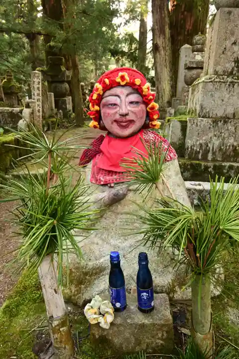 高野山金剛峯寺奥の院(和歌山県)