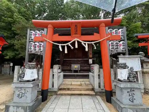 宝塚神社の{uncategorized: "未分類", other: "その他", undefined: "問題あり", building: "その他建物", grave: "お墓", sacred_gate: "鳥居", guardian: "狛犬", statue: "像", buddha: "仏像", history: "歴史", nature: "自然", garden: "庭園", animal: "動物", pagoda: "塔", temizu: "手水舎", mountain_gate: "山門・神門", sanctuary: "本殿・本堂", subordinate: "末社・摂社", art: "芸術", scenery: "景色", jizo: "地蔵", ema: "絵馬", goshuin: "御朱印", omikuji: "おみくじ", items: "授与品その他", amulet: "お守り", goshuincho: "御朱印帳", eats: "食事", festival: "お祭り", votive_dance: "神楽", shichigosan: "七五三参", wedding: "結婚式", experience: "体験その他", initially: "初詣", around: "周辺", anti_infection: "感染症対策"}