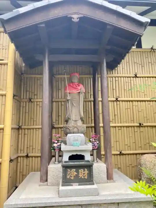 粟嶋堂宗徳寺の地蔵
