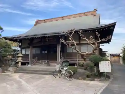 法源寺の本殿・本堂