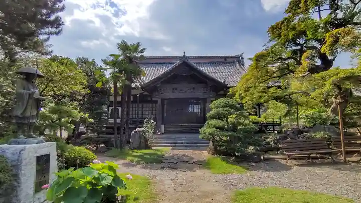 聖眼寺の本殿・本堂