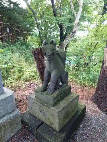 千歳神社の狛犬