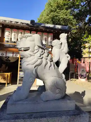 種貸社（住吉大社末社）の狛犬