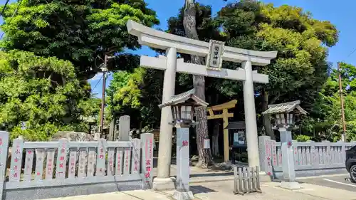 菊田神社の鳥居