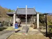 金勝寺の本殿・本堂