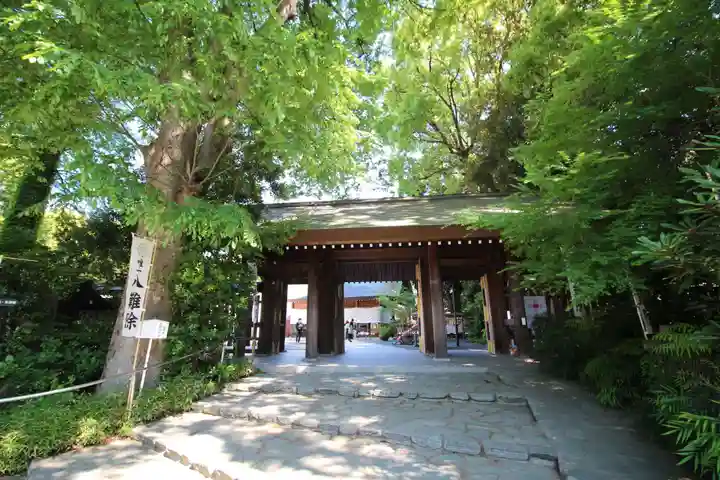 阿佐ヶ谷神明宮の山門・神門