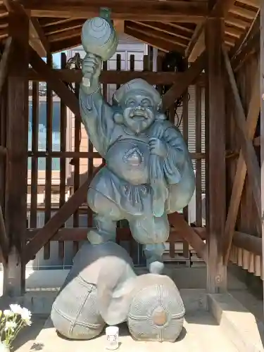 萬福寺の{uncategorized: "未分類", other: "その他", undefined: "問題あり", building: "その他建物", grave: "お墓", sacred_gate: "鳥居", guardian: "狛犬", statue: "像", buddha: "仏像", history: "歴史", nature: "自然", garden: "庭園", animal: "動物", pagoda: "塔", temizu: "手水舎", mountain_gate: "山門・神門", sanctuary: "本殿・本堂", subordinate: "末社・摂社", art: "芸術", scenery: "景色", jizo: "地蔵", ema: "絵馬", goshuin: "御朱印", omikuji: "おみくじ", items: "授与品その他", amulet: "お守り", goshuincho: "御朱印帳", eats: "食事", festival: "お祭り", votive_dance: "神楽", shichigosan: "七五三参", wedding: "結婚式", experience: "体験その他", initially: "初詣", around: "周辺", anti_infection: "感染症対策"}