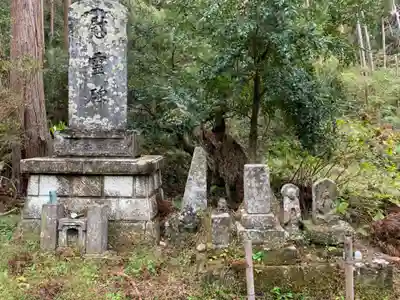 滝ノ谷不動尊のその他建物