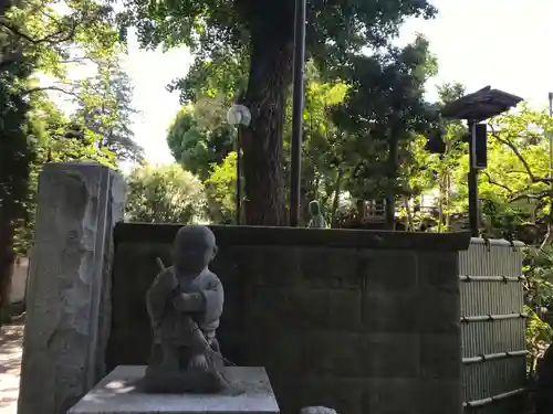 高安寺の像